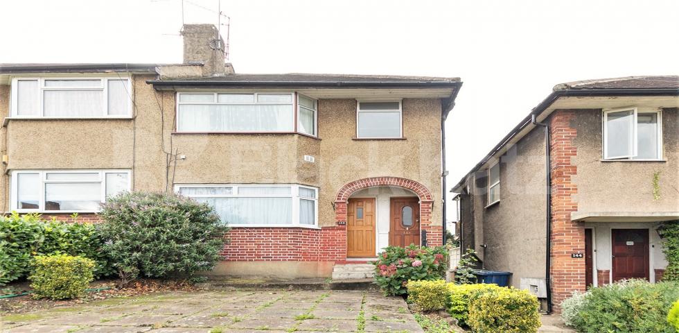 Modern and Central Apartment Connell Crescent , Park Royal